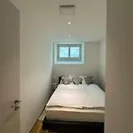Station Apartment, 2 Bedroom & Sofabed アパート チューリッヒ