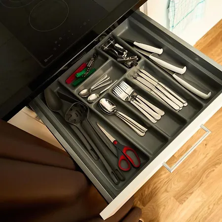 Station Apartment, 2 Bedroom & Sofabed زيورخ