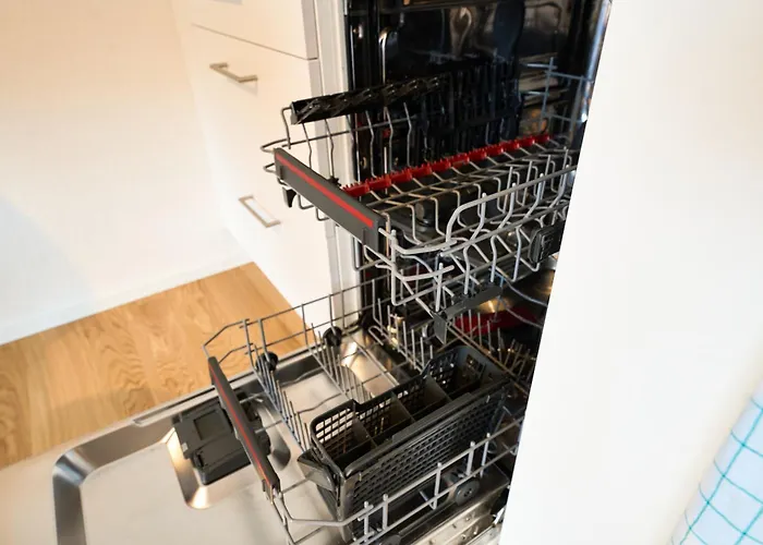 Station Apartment, 2 Bedroom & Sofabed شقة