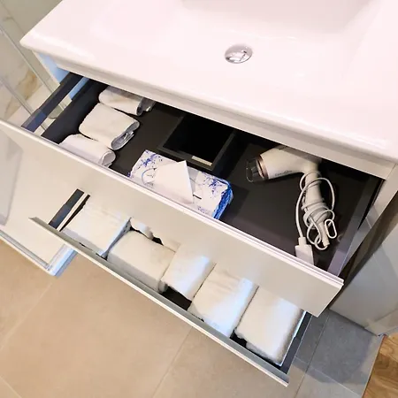 Station Apartment, 2 Bedroom & Sofabed *