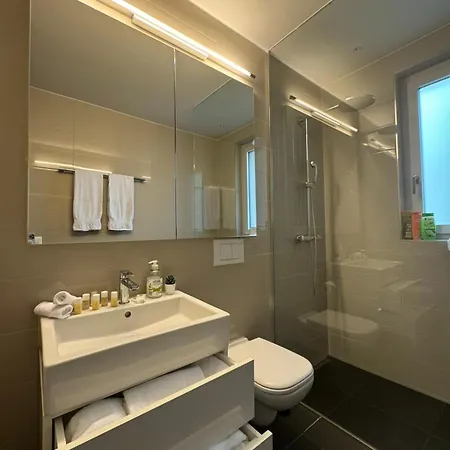 Apartment Station Apartment, 2 Bedroom & Sofabed