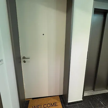 Apartment Station Apartment, 2 Bedroom & Sofabed Zurich