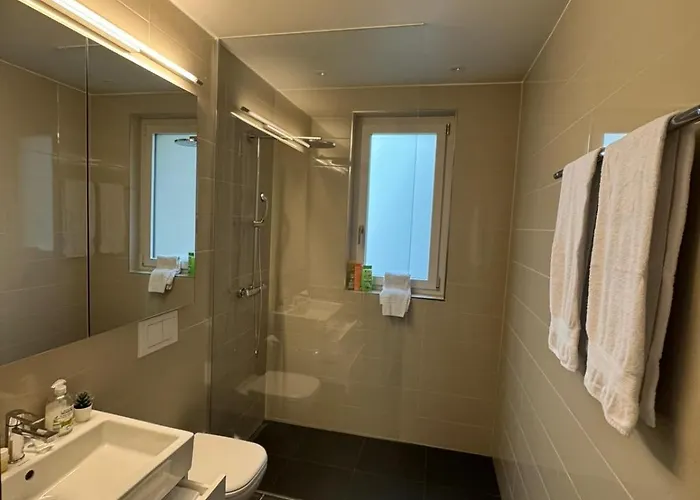 Station Apartment, 2 Bedroom & Sofabed Appartement