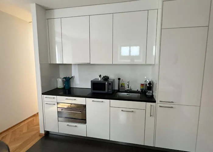 Station Apartment, 2 Bedroom & Sofabed Apartment