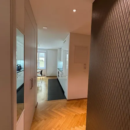 Station Apartment, 2 Bedroom&sofabed *